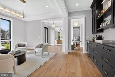 6928 Whitehall Place, McLean, VA 22101 - Photo 5