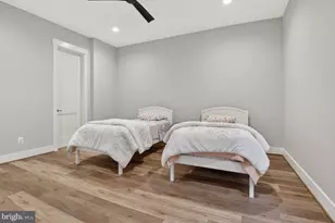 6928 Whitehall Pl, McLean, VA 22101 - Photo 35