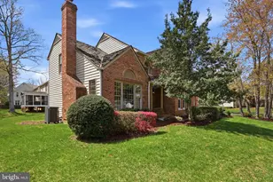 12903 Oak Lawn Pl, Herndon, VA 20171 - Photo 3