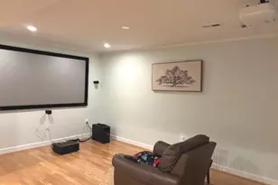 5924 Chesterbrook Rd, McLean, VA 22101 - Photo 15