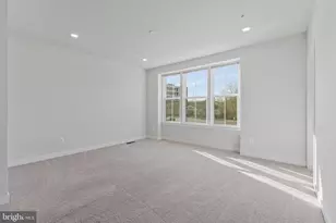 13270 Woodland Park Rd, Herndon, VA 20171 - Photo 17