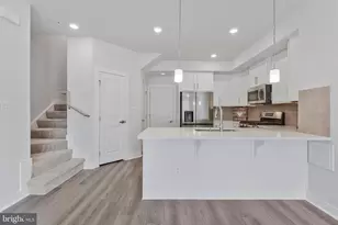 13270 Woodland Park Rd, Herndon, VA 20171 - Photo 5