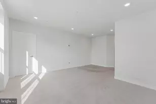 13270 Woodland Park Rd, Herndon, VA 20171 - Photo 15