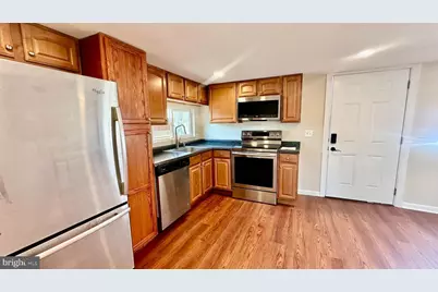 11209 Mobile Drive, Fairfax, VA 22030 - Photo 5