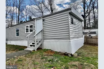 11209 Mobile Drive, Fairfax, VA 22030 - Photo 3