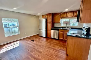 11209 Mobile Dr, Fairfax, VA 22030 - Photo 7