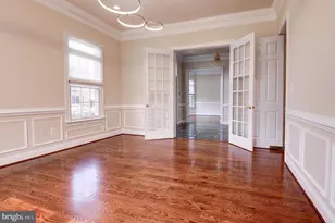 4303 Evergreen Ln, Annandale, VA 22003 - Photo 5