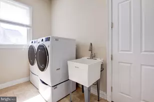 4303 Evergreen Ln, Annandale, VA 22003 - Photo 19