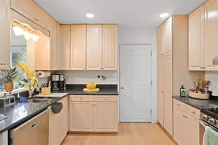 1912 Prelude Dr, Vienna, VA 22182 - Photo 17