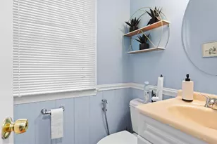 1912 Prelude Dr, Vienna, VA 22182 - Photo 19