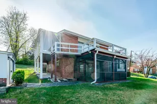 5517 Gwyn Pl, Alexandria, VA 22312 - Photo 19