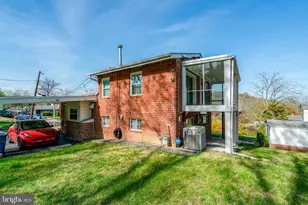 5517 Gwyn Pl, Alexandria, VA 22312 - Photo 9