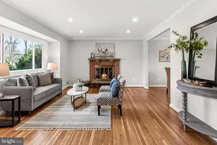 6451 Queen Anne Terrace, Falls Church, VA 22044 - Photo 9