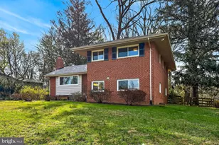 6451 Queen Anne Terrace, Falls Church, VA 22044 - Photo 3