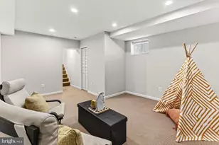 6451 Queen Anne Terrace, Falls Church, VA 22044 - Photo 39