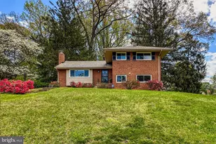 6451 Queen Anne Terrace, Falls Church, VA 22044 - Photo 3