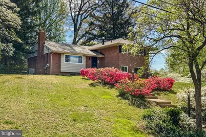 6451 Queen Anne Terrace, Falls Church, VA 22044 - Photo 1