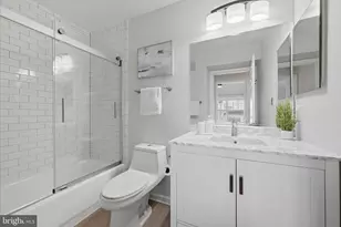 13046 Cabin Creek Rd, Herndon, VA 20171 - Photo 17