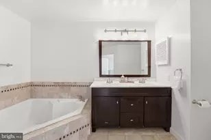 13038 Limestone Ct, Clifton, VA 20124 - Photo 27