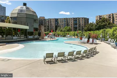 8380 Greensboro Dr #118, McLean, VA 22102 - Photo 31