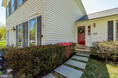 6054 Burnside Landing Drive Drive, Burke, VA 22015 - Photo 3