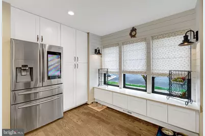 10998 Thrush Ridge Road, Reston, VA 20191 - Photo 17