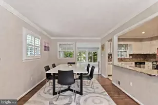 9201 Cherrytree Dr, Alexandria, VA 22309 - Photo 7