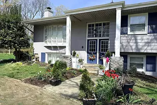 9201 Cherrytree Dr, Alexandria, VA 22309 - Photo 3