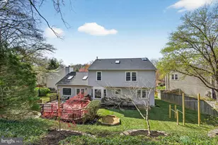 7723 Silver Sage Ct, Springfield, VA 22153 - Photo 11