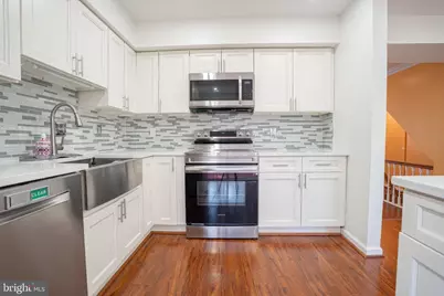 13341 Foxhole Drive, Fairfax, VA 22033 - Photo 15