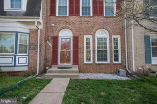 13341 Foxhole Dr, Fairfax, VA 22033 - Photo 5