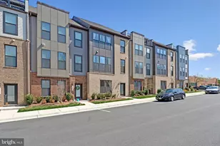 2491 Liberty Loop, Herndon, VA 20171 - Photo 3