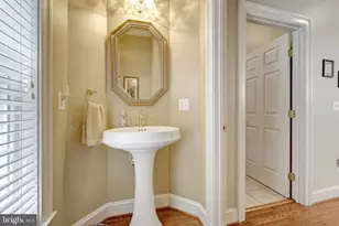 1368 Northwyck Ct, McLean, VA 22102 - Photo 19