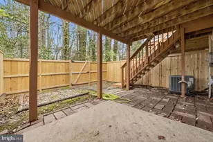 10058 Chestnut Wood Ln, Burke, VA 22015 - Photo 43