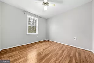 10058 Chestnut Wood Ln, Burke, VA 22015 - Photo 19