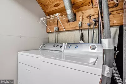 10058 Chestnut Wood Lane, Burke, VA 22015 - Photo 39