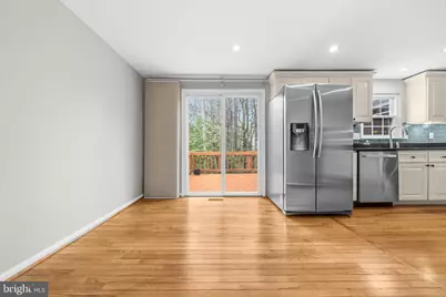 10058 Chestnut Wood Lane, Burke, VA 22015 - Photo 15