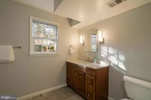 1347 MacBeth St, McLean, VA 22102 - Photo 75