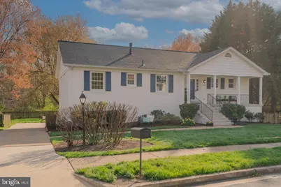 1347 Macbeth Street, McLean, VA 22102 - Photo 3