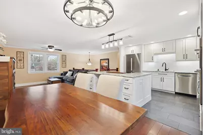 1550 Powells Tavern Place, Herndon, VA 20170 - Photo 7