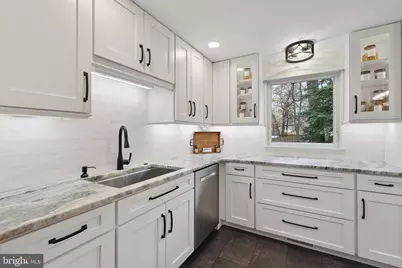 1550 Powells Tavern Place, Herndon, VA 20170 - Photo 3