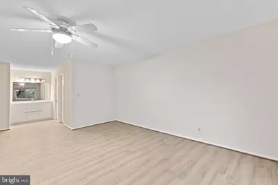 8340 Greensboro Drive #207, McLean, VA 22102 - Photo 25