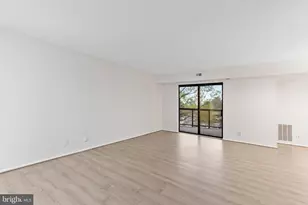 8340 Greensboro Dr, McLean, VA 22102 - Photo 13