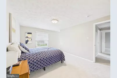 4515 Silas Hutchinson Drive, Chantilly, VA 20151 - Photo 29