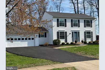 4515 Silas Hutchinson Drive, Chantilly, VA 20151 - Photo 3