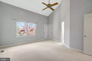 5883 Woodfield Estates Dr, Alexandria, VA 22310 - Photo 17