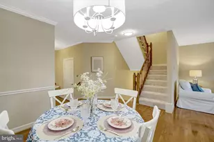 5883 Woodfield Estates Dr, Alexandria, VA 22310 - Photo 7