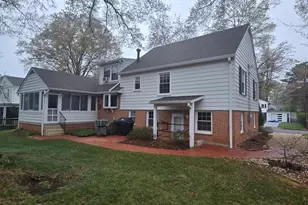 8603 Cushman Pl, Alexandria, VA 22308 - Photo 5