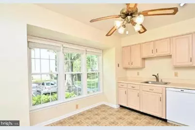 9009 Okeith Court, Springfield, VA 22152 - Photo 5