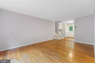 8800 Higdon Dr, Vienna, VA 22182 - Photo 15